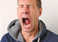 30岁男子打羽毛球打成脑梗,30岁男子打羽毛球打成脑梗怎么办