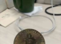 比特币是什么东西怎么挖出来的,比特币是什么东西,他是怎么运作的