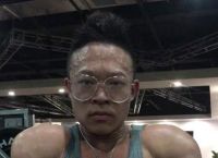 网红健身阿诺的训练与饮食完美搭配指南