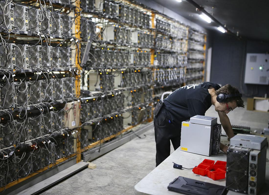 比特币是怎么开采出来的,比特币怎么挖的?从哪来的