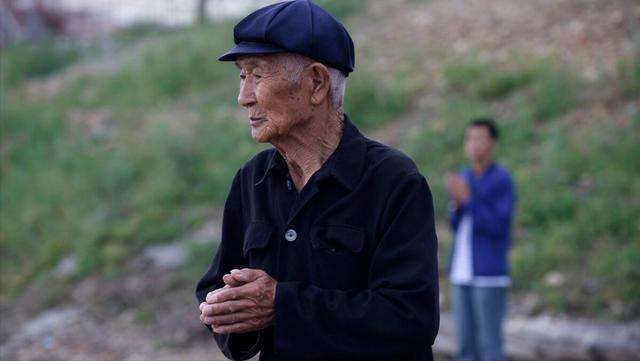 [周大爷]周大爷教你如何在密室反客为主