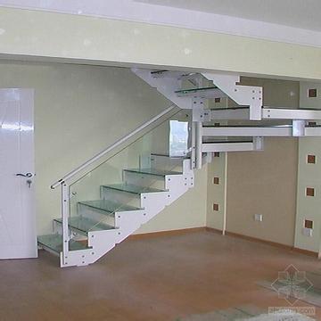 梯子地面夹角多少度,梯子与地面的夹角不能大于多少度